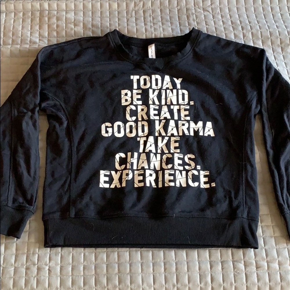 Lorna Jane Sweatshirt